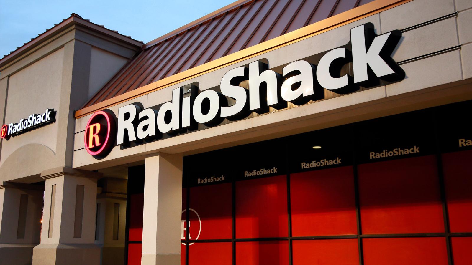 RadioShack Gets Another Chance for Online Business