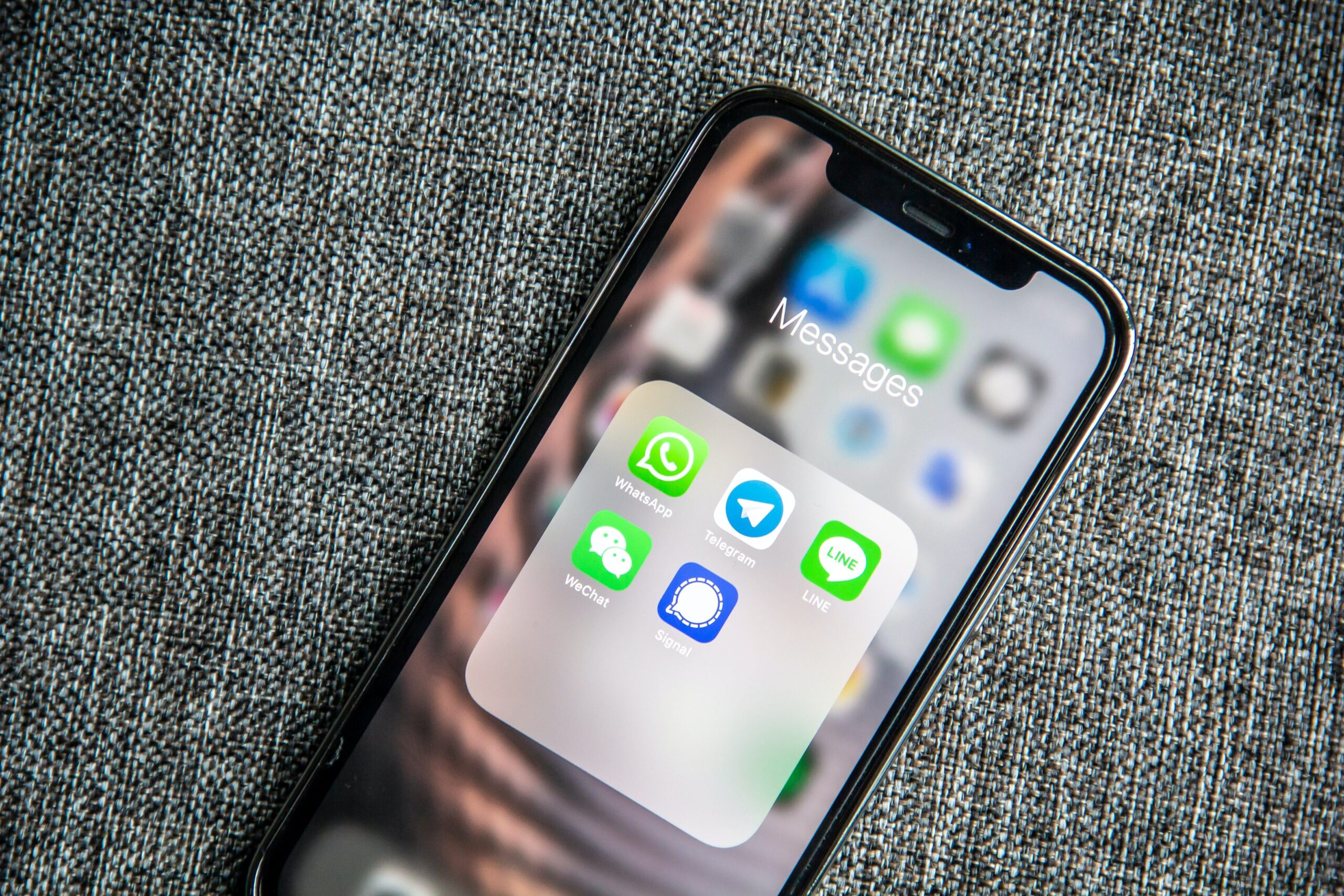 The Ultimate Guide About Different Messaging Apps