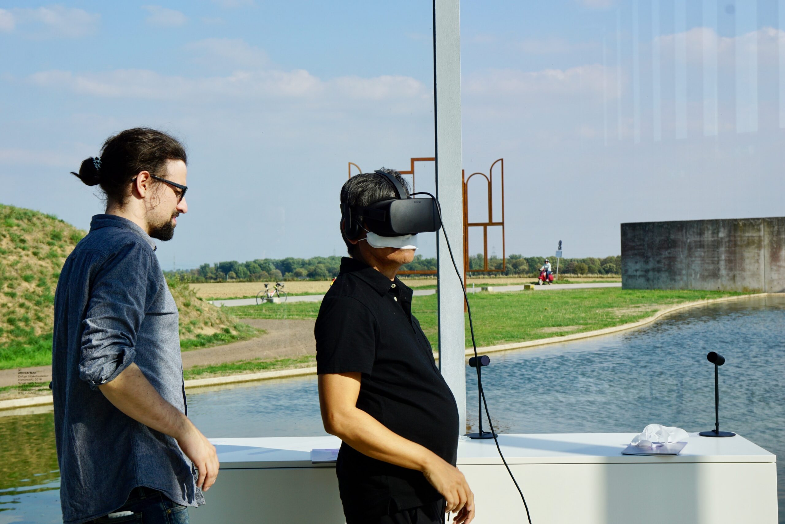 Can Virtual Reality Help Seniors? The Study Hopes To Find Out