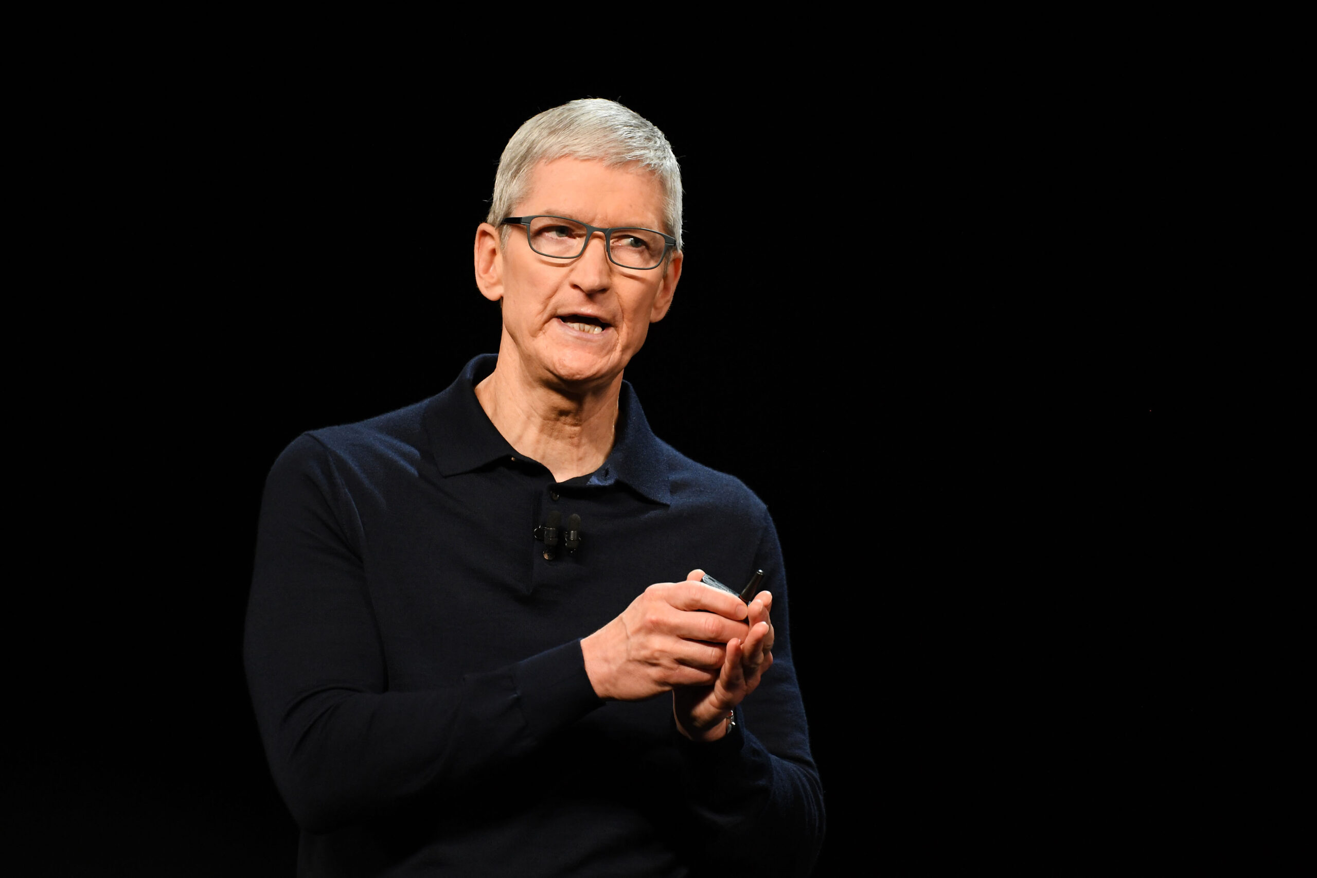 Concerns Arise as Apple Faces Sales Slowdown in China