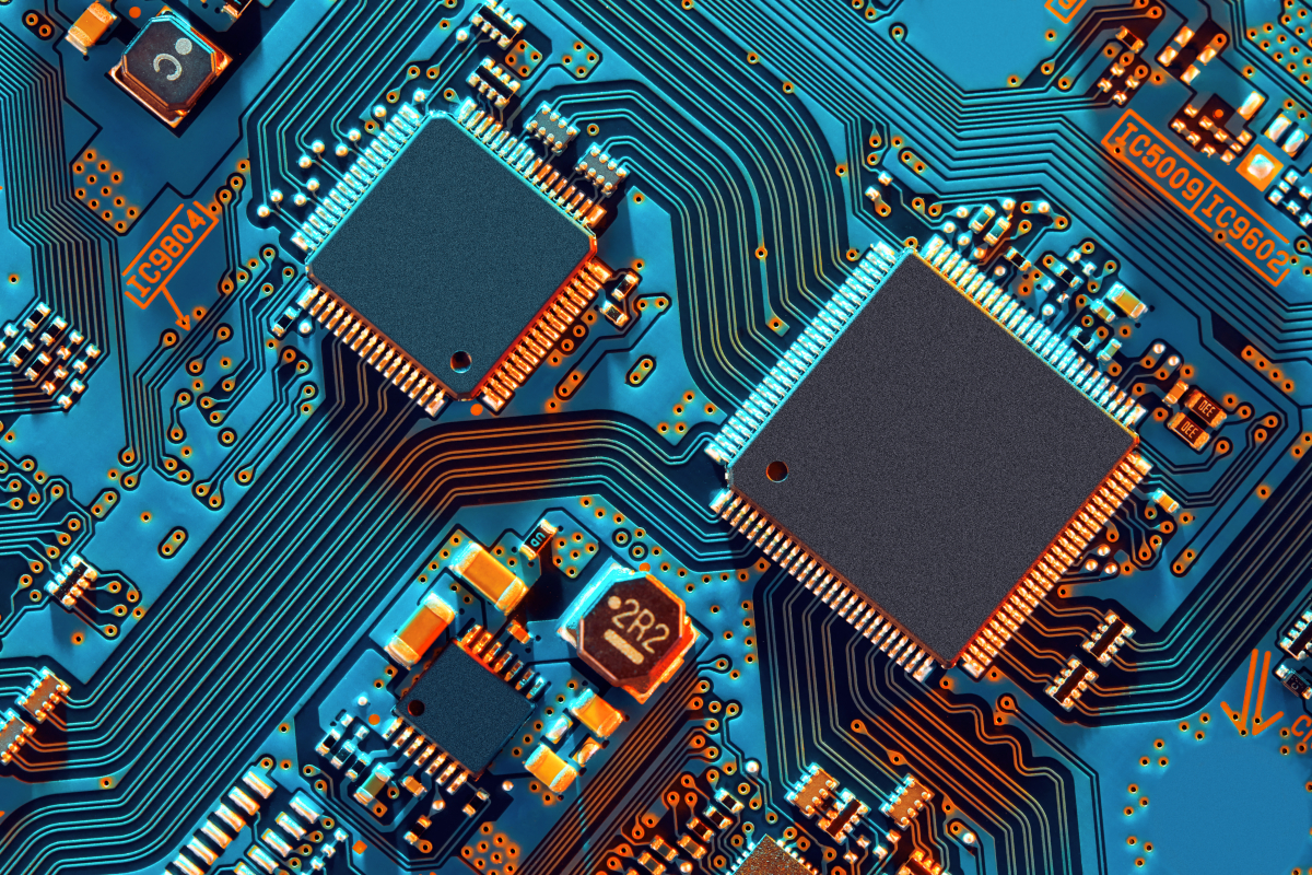 Microsoft and Intel Forge $15 Billion Deal for Custom Chip Production