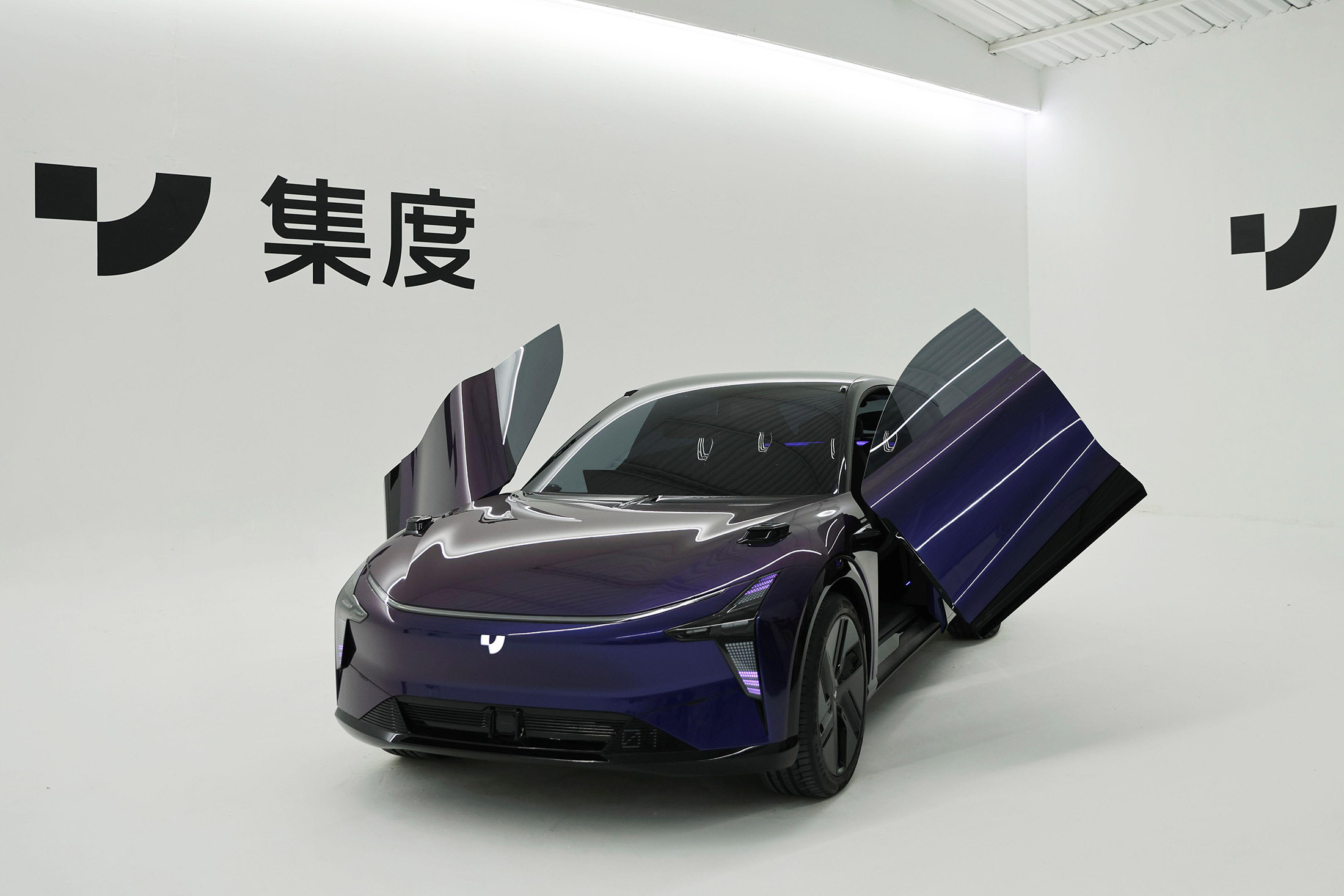 Chinese Automaker Geely Launches Satellites for Autonomous Vehicle Navigation