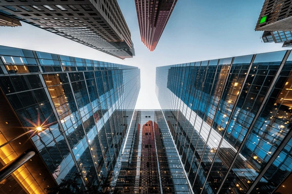 Apartment Sector Faces Growing Distress in Commercial Real Estate Market