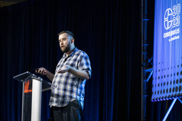 Chainlink’s Sergey Nazarov Highlights Global Financial System’s Entry into Crypto as New Market Drivers