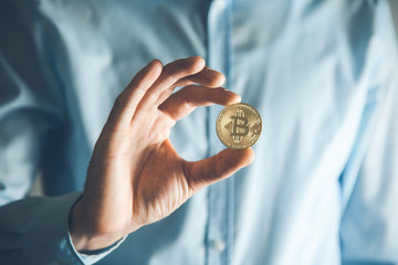 Bitcoin Nears Pre-Halving ‘Danger Zone’ as Industry Leaders Maintain Optimism