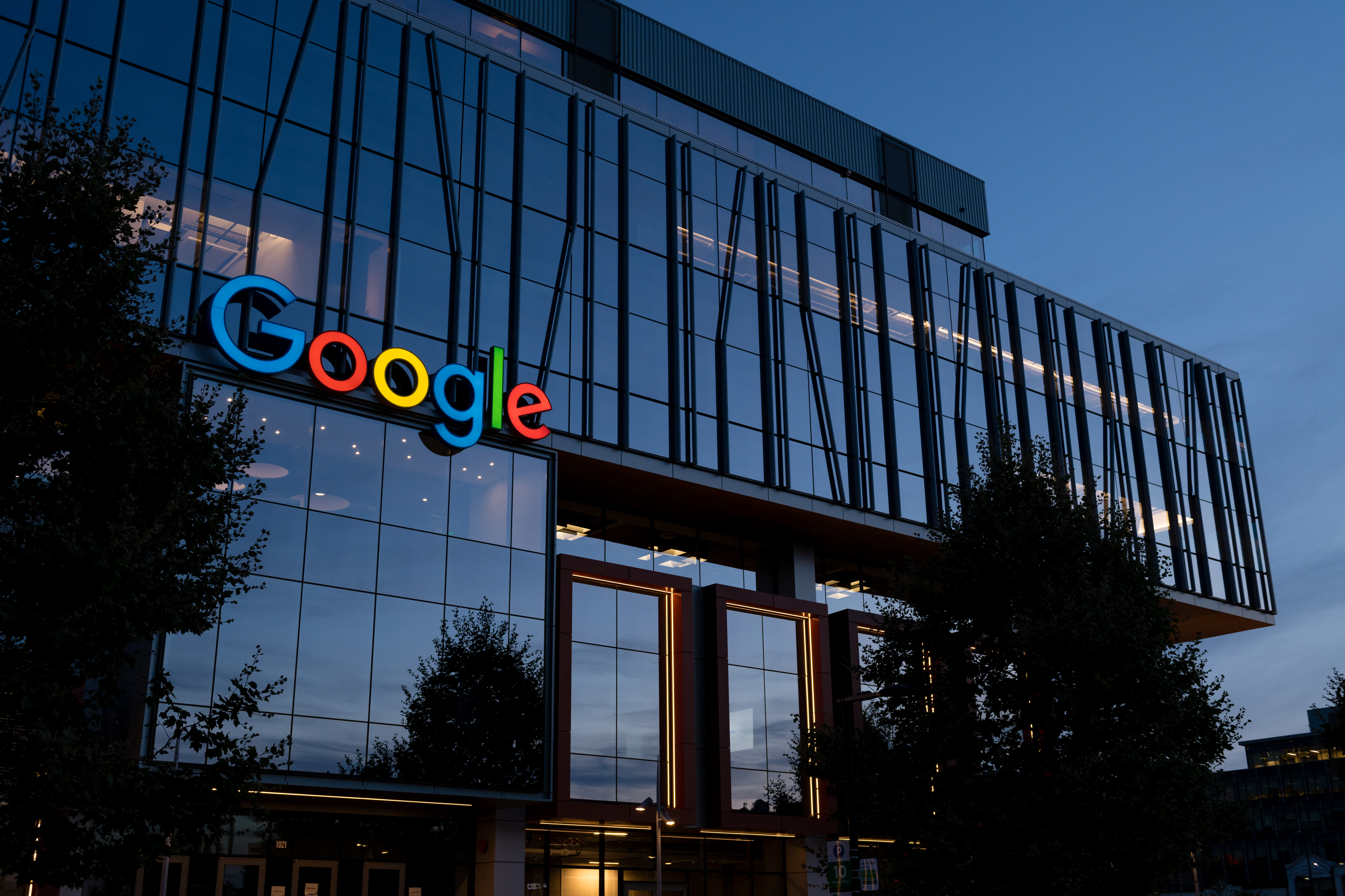 Google Faces $270 Million Fine for Copyright Breach in France