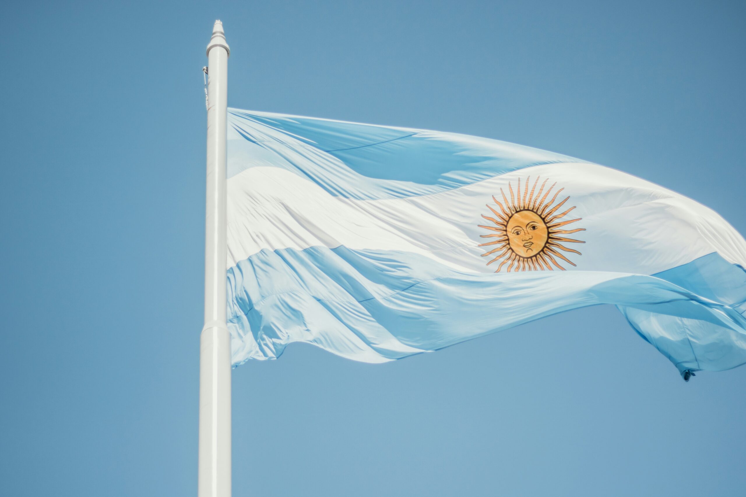 Argentina Enforces Registration Mandates for Cryptocurrency Enterprises