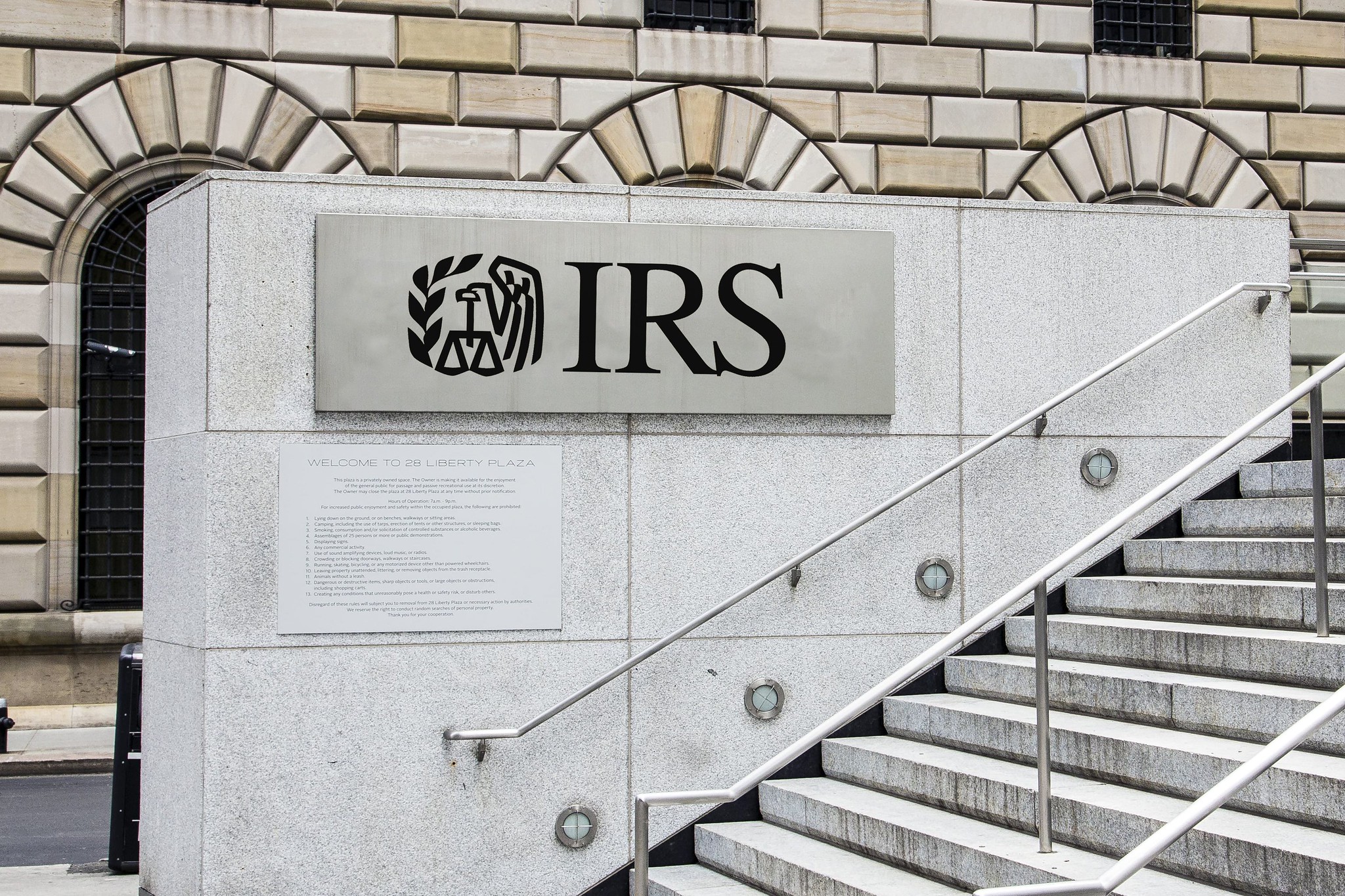 Blockchain Association Challenges IRS on New Broker Regulations