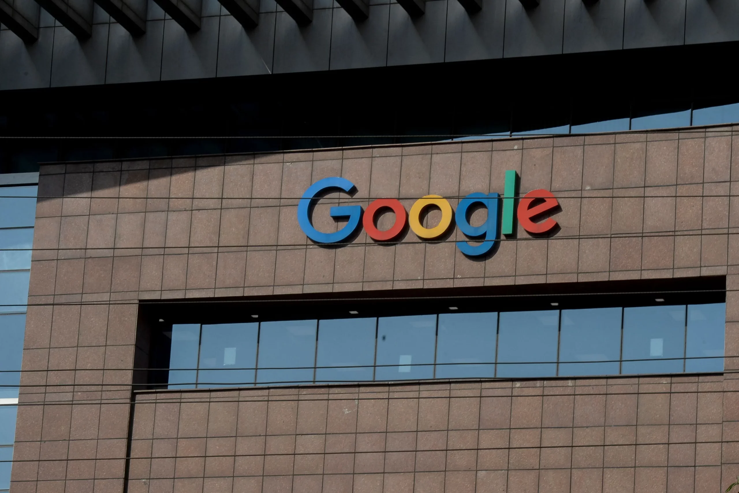 Google Ends Infinite Scroll on Desktop and Mobile Search Results