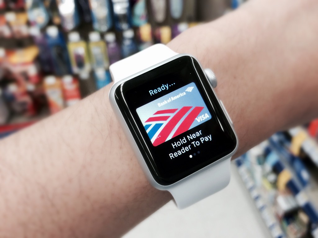 Coinbase Integrates Apple Pay into Onramp App Services