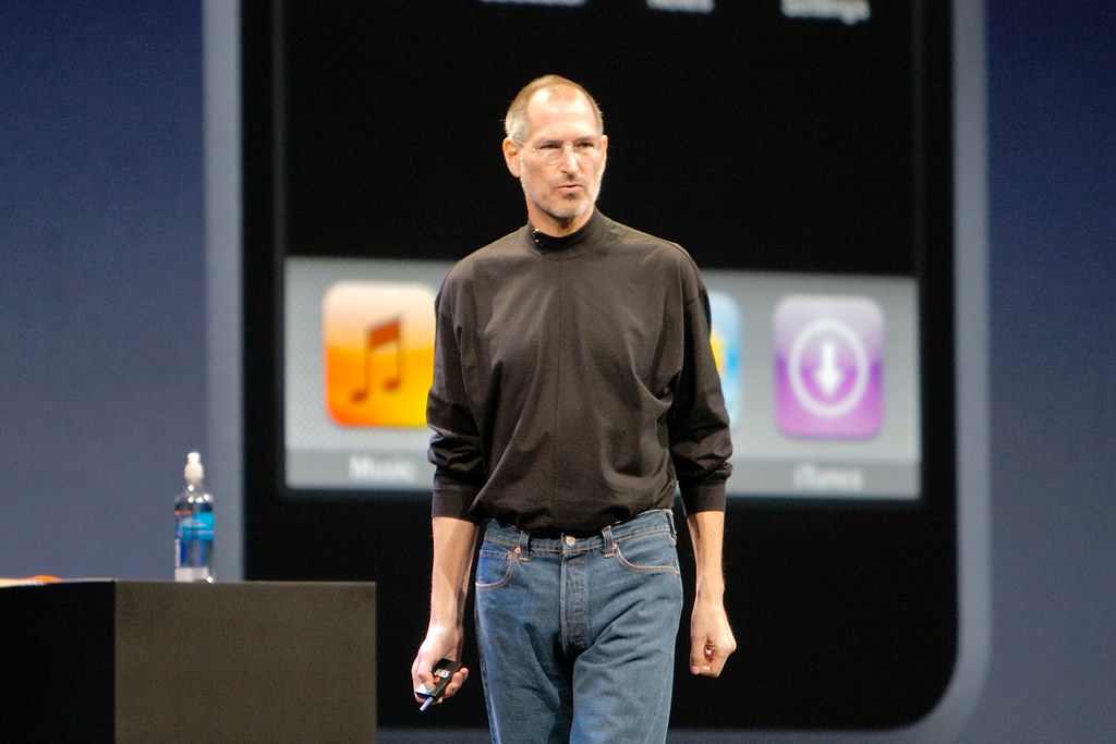 Major iPhone Redesign Expected for Apple’s 20th Anniversary in 2027