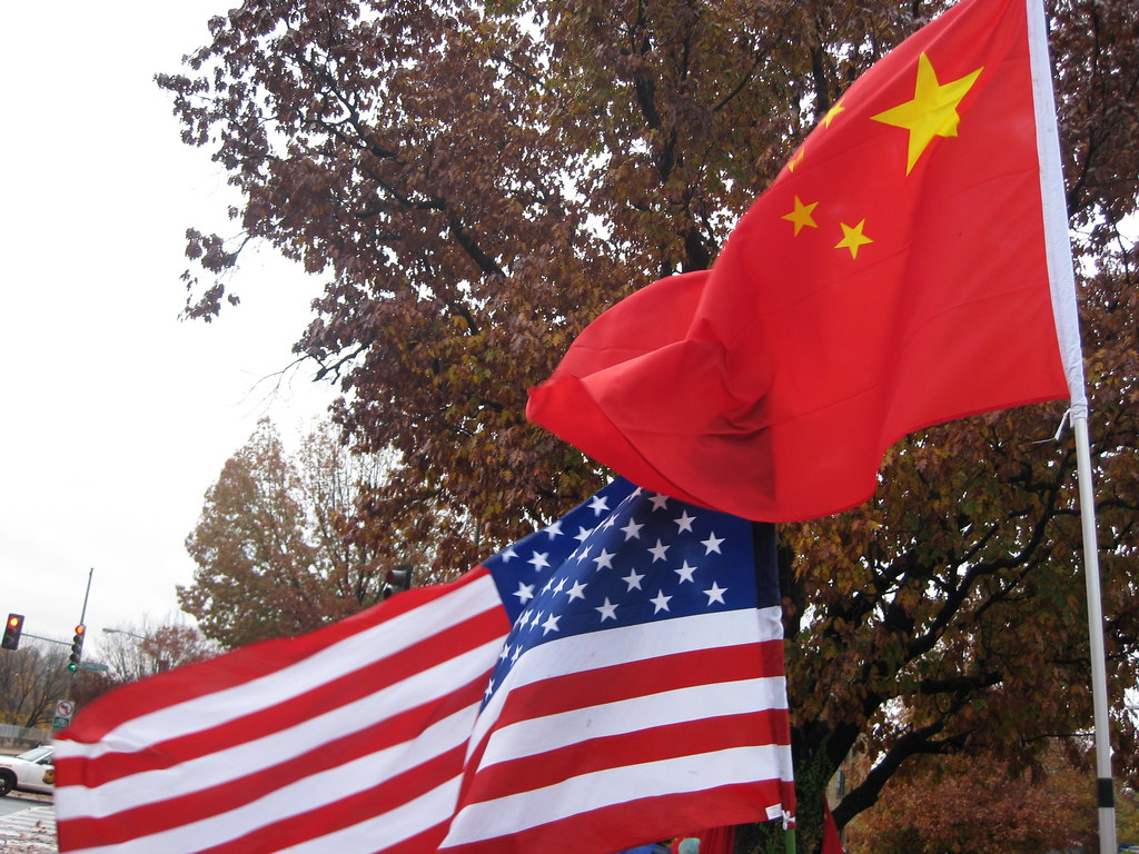 China Calls on Trump to Fix Mistakes and Listen to “Rational Voices” on Tariffs