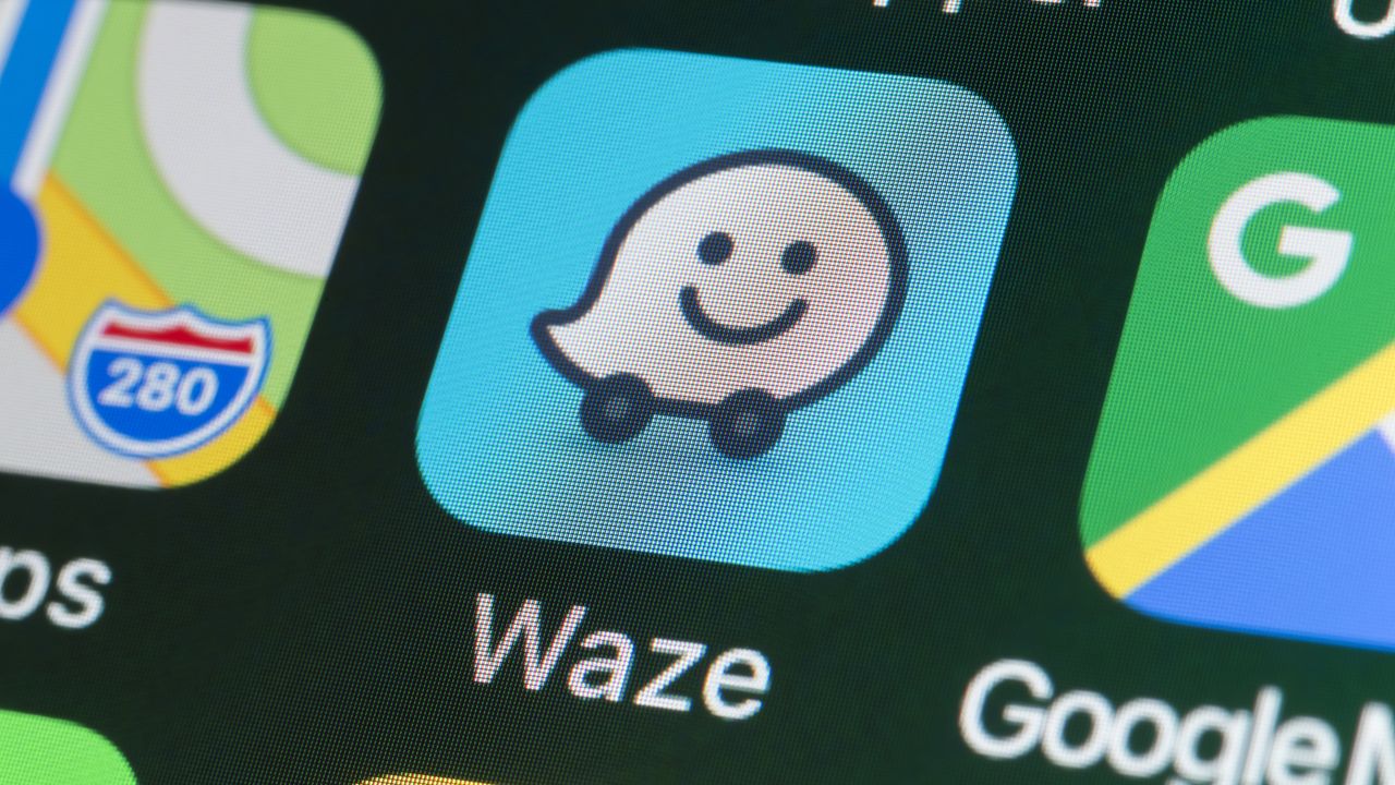 Waze Drops Google Assistant on iPhones Due to Glitch, New Voice Tech on the Horizon