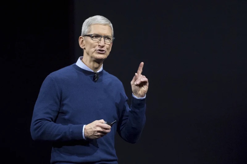 Trump Claims He Assisted Tim Cook With Tariff Exclusions