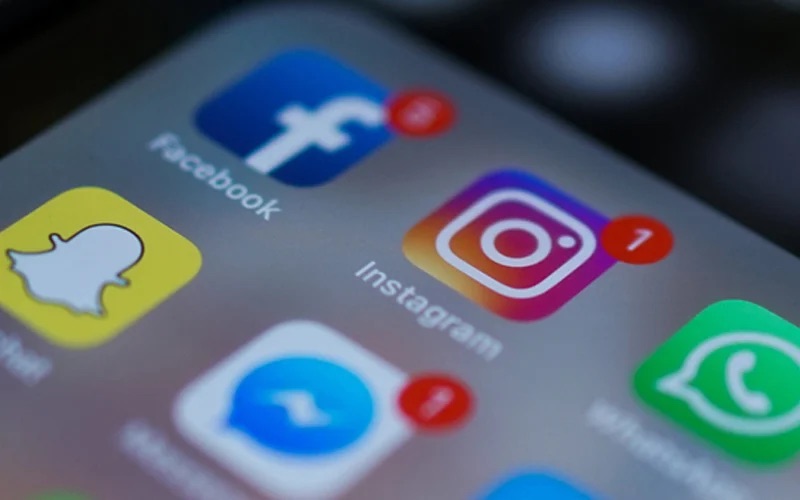 Meta Disables Apple Intelligence Features on Facebook, Instagram, and Threads