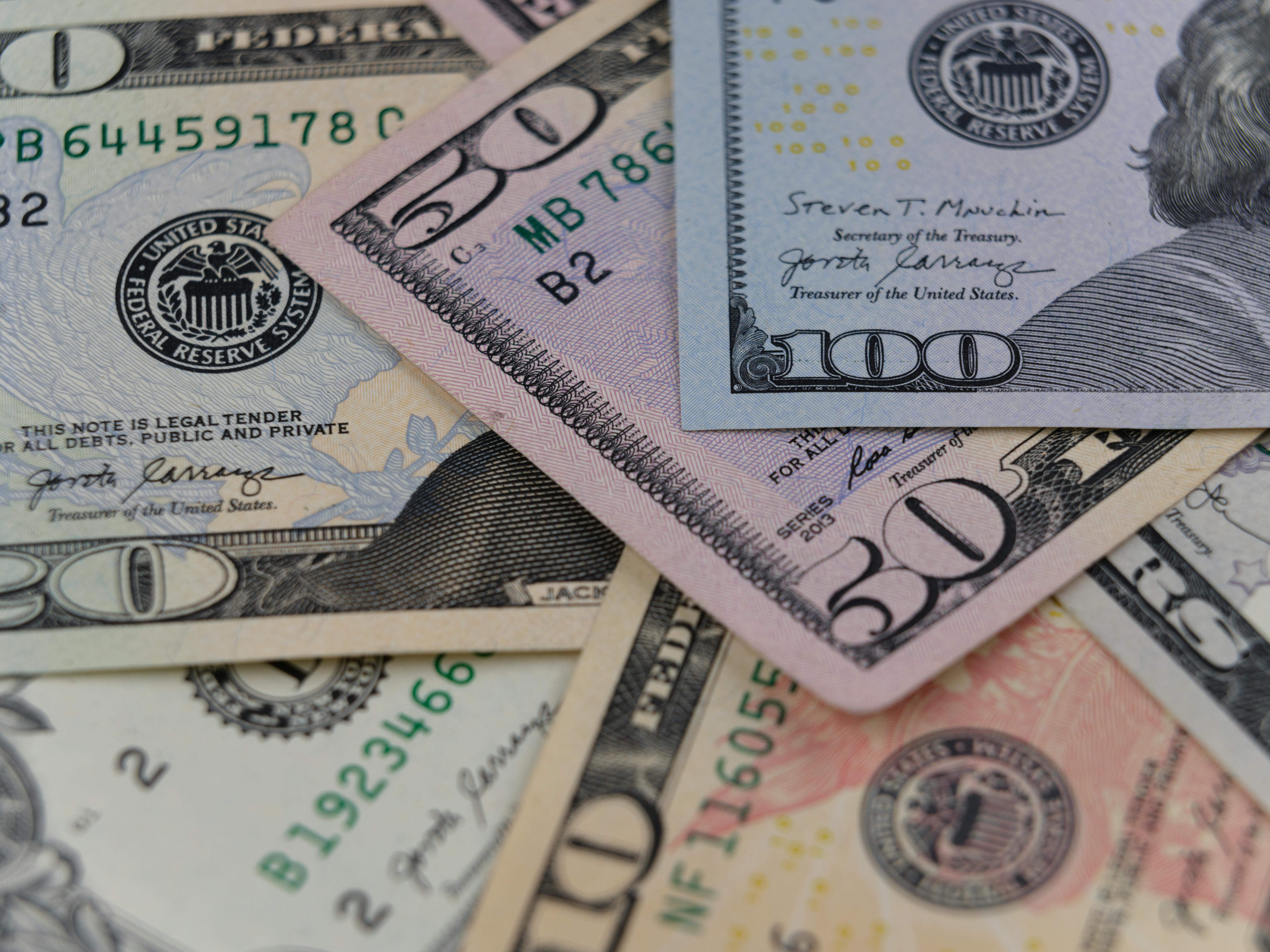 Iran’s Currency Hits Record Low Against the Dollar Amid Rising Tensions