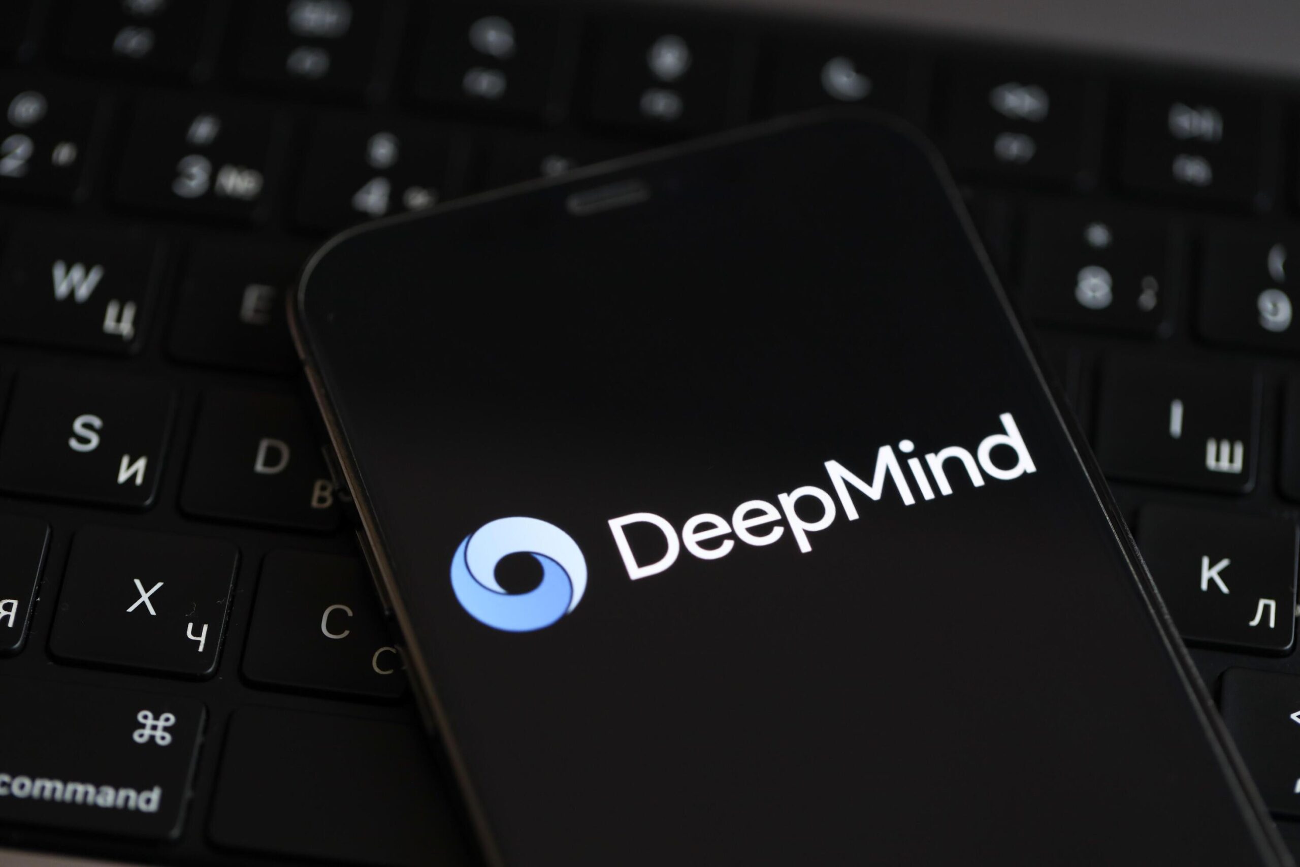 Google’s New AI Model Aims to Decode Dolphin Communication