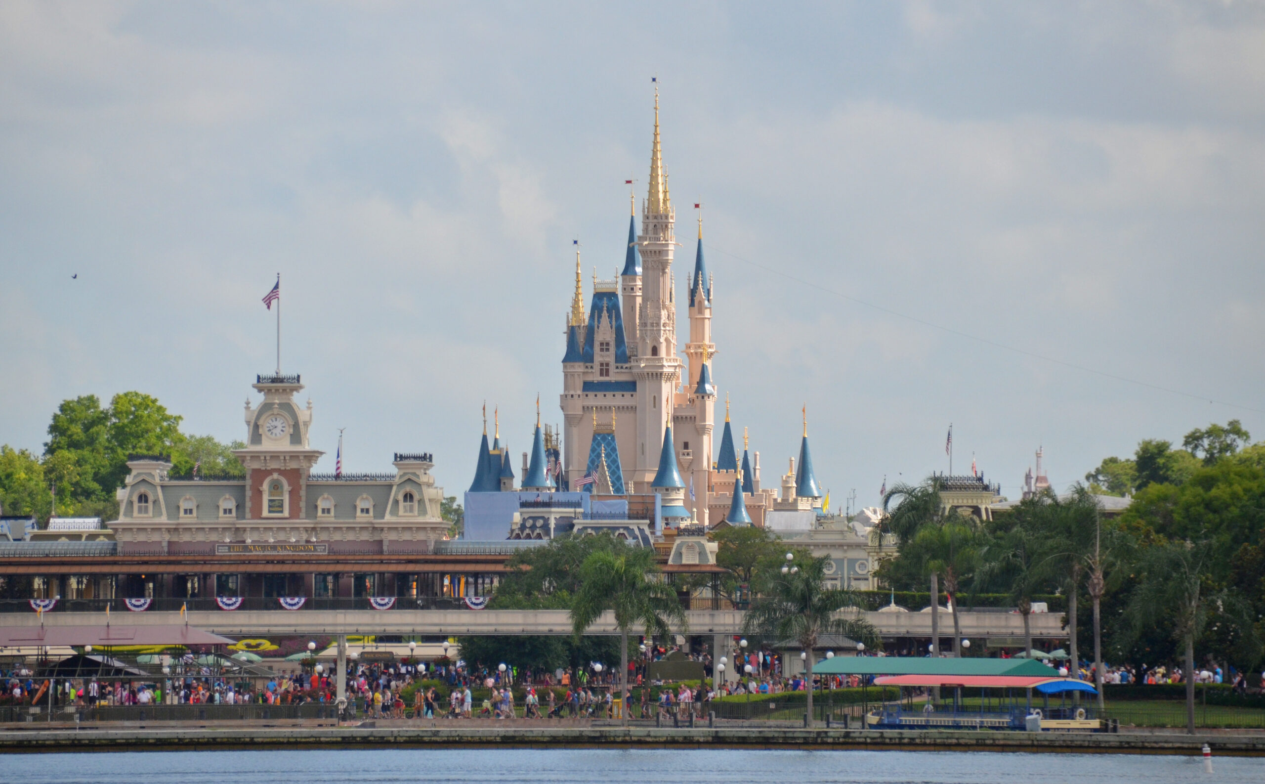 Disney Unveils Plans for Theme Park and Resort in Abu Dhabi