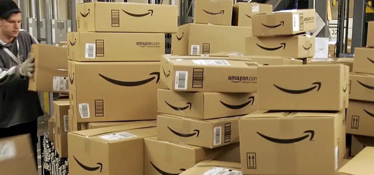 Amazon Scraps Plans to Display Tariff Costs After White House Pushback