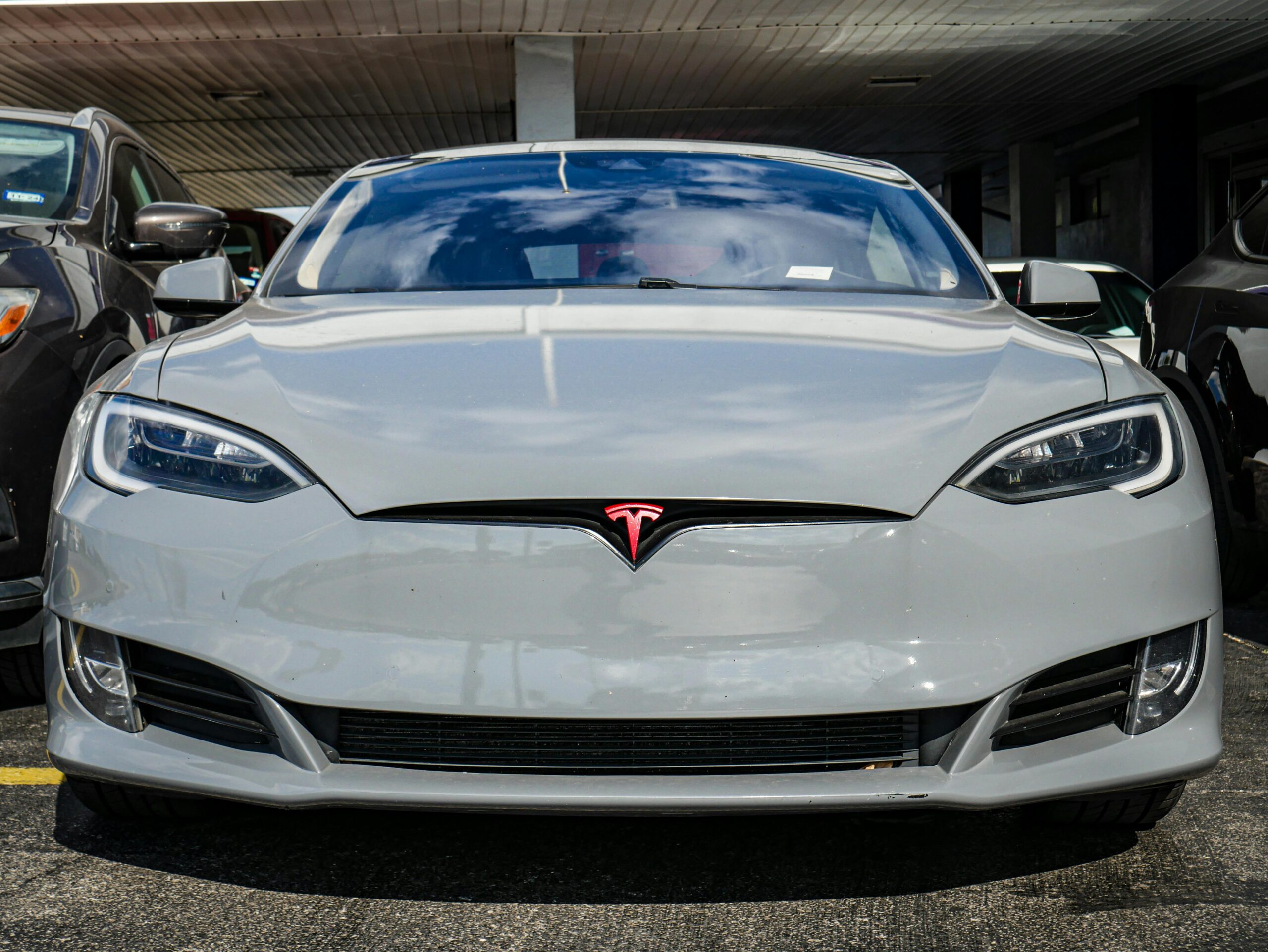 Tesla Rolls Out Extensive Discounts and Offers Across the U.S.
