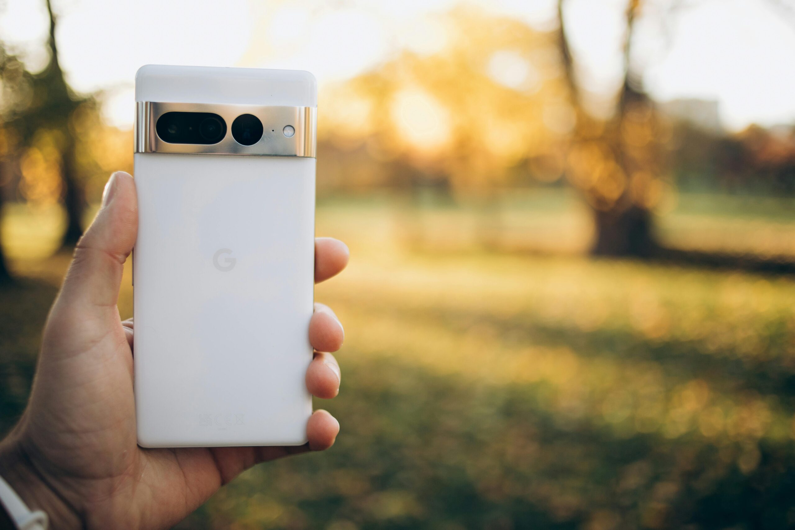 Pixel Users Encounter Lock Screen Problems After Android 16 Update