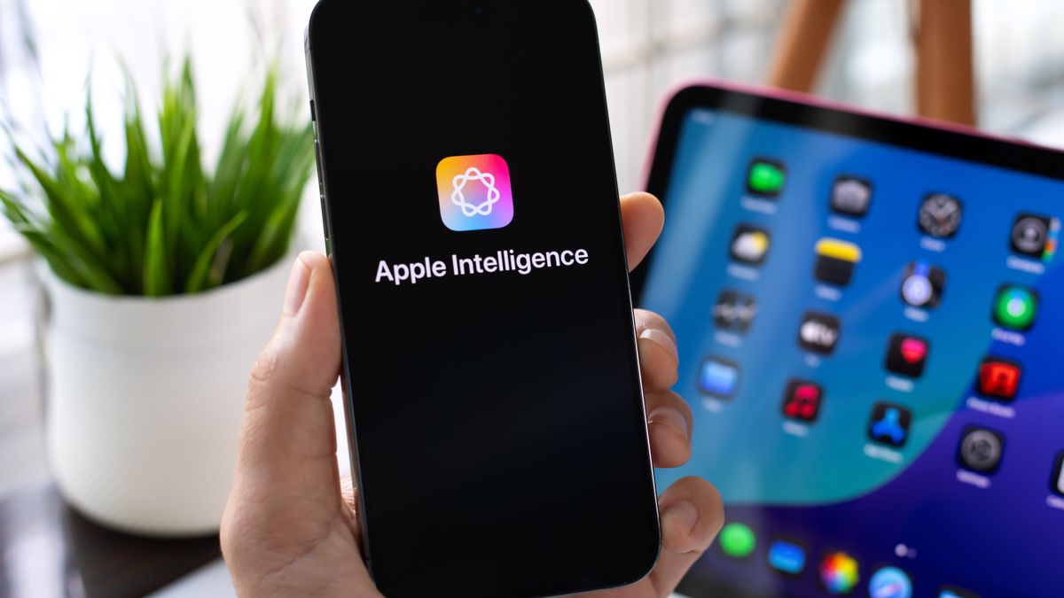 Apple Considers Google Gemini to Power Siri Upgrade