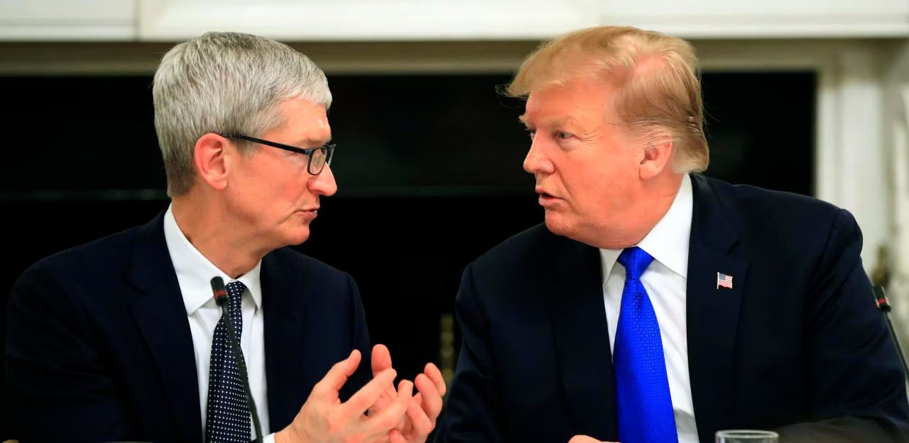 Tim Cook to Join Trump at White House for Apple Investment Announcement