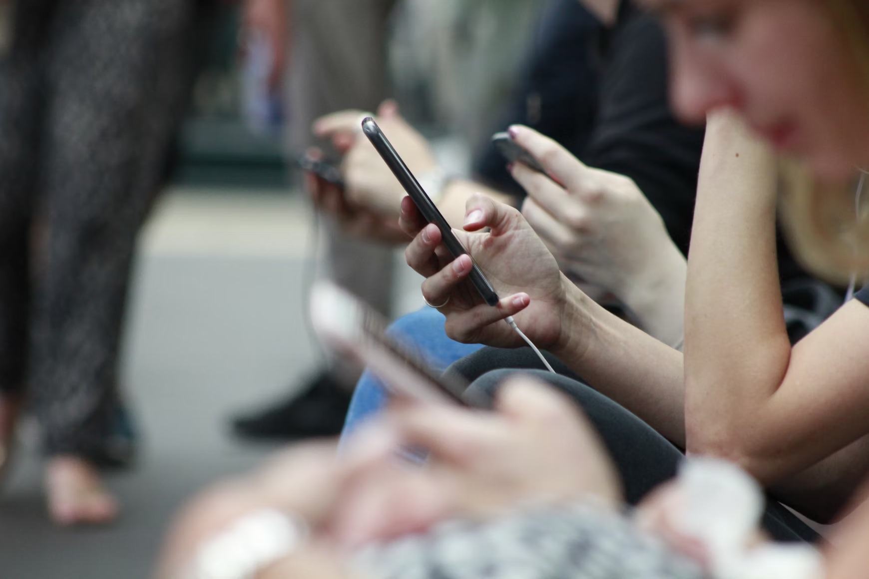 Instagram Teen Accounts Still Show Suicide Content, Study Claims