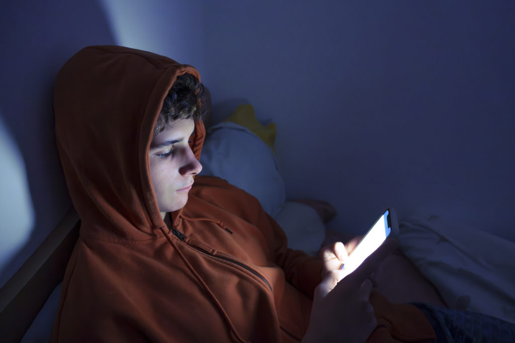 Senators Propose Bill to Ban Teens from AI Chatbots