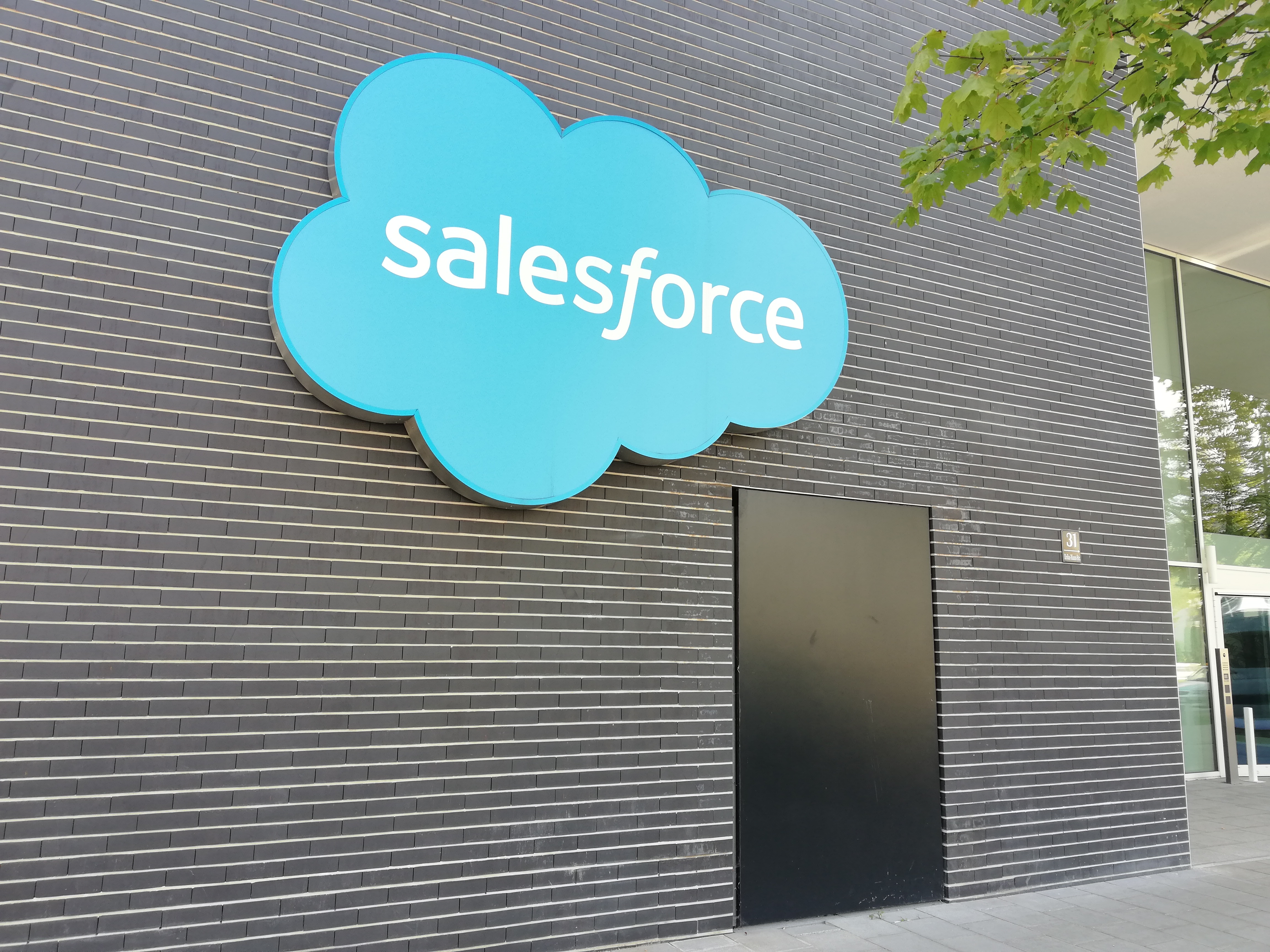 Salesforce Investigates Data Access Incident Linked to Gainsight-Connected Applications