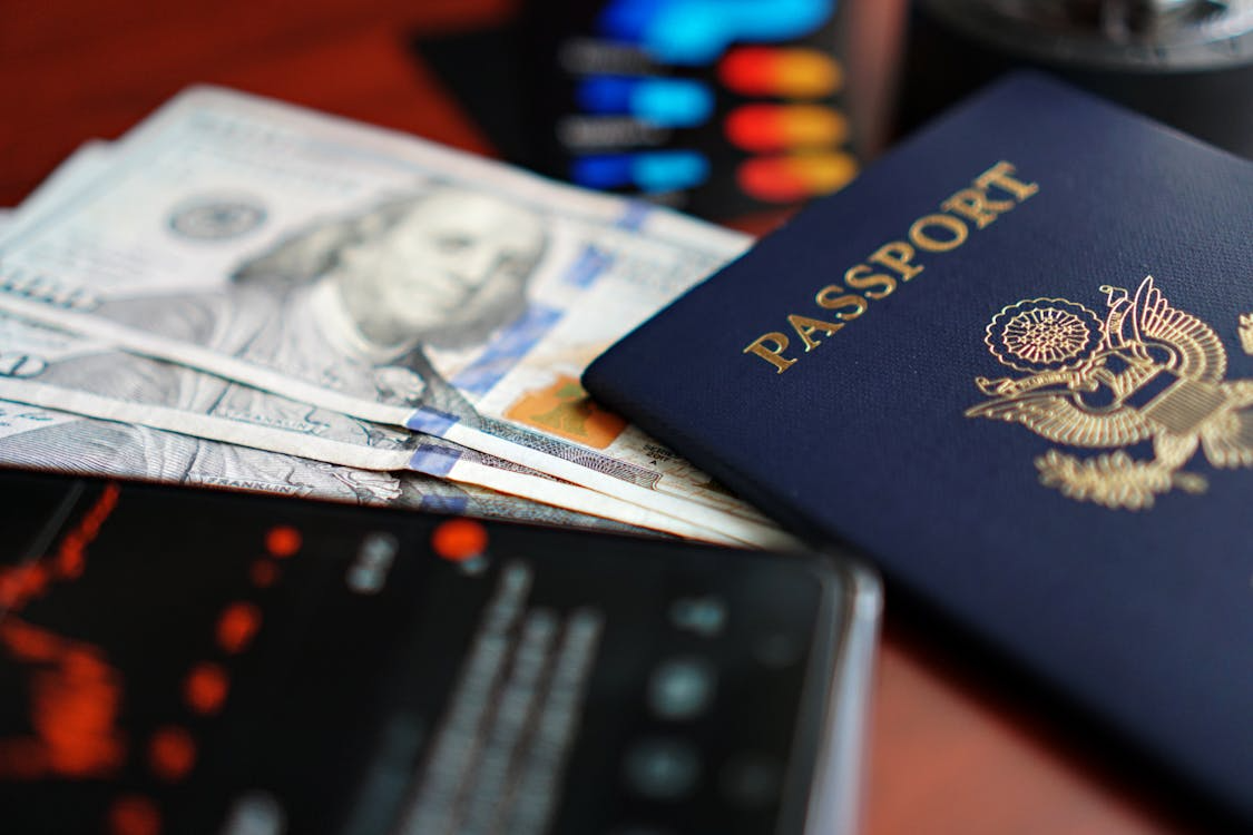 JustiGuide Develops AI Platform To Help Users Navigate The US Immigration System