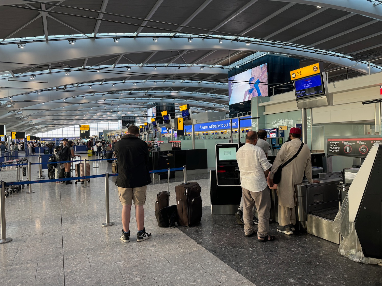 Heathrow Scraps 100ml Liquids Rule After Completing CT Scanner Rollout