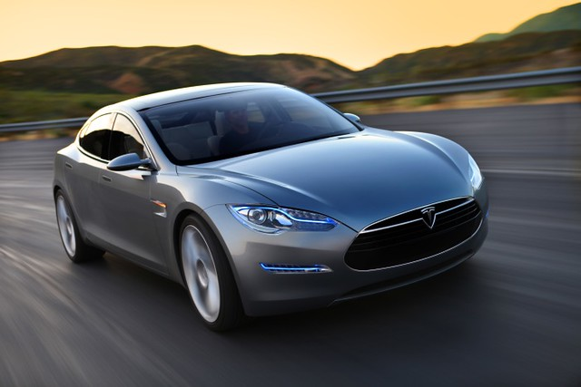Tesla Drops Autopilot As It Pushes Full Self-Driving Adoption