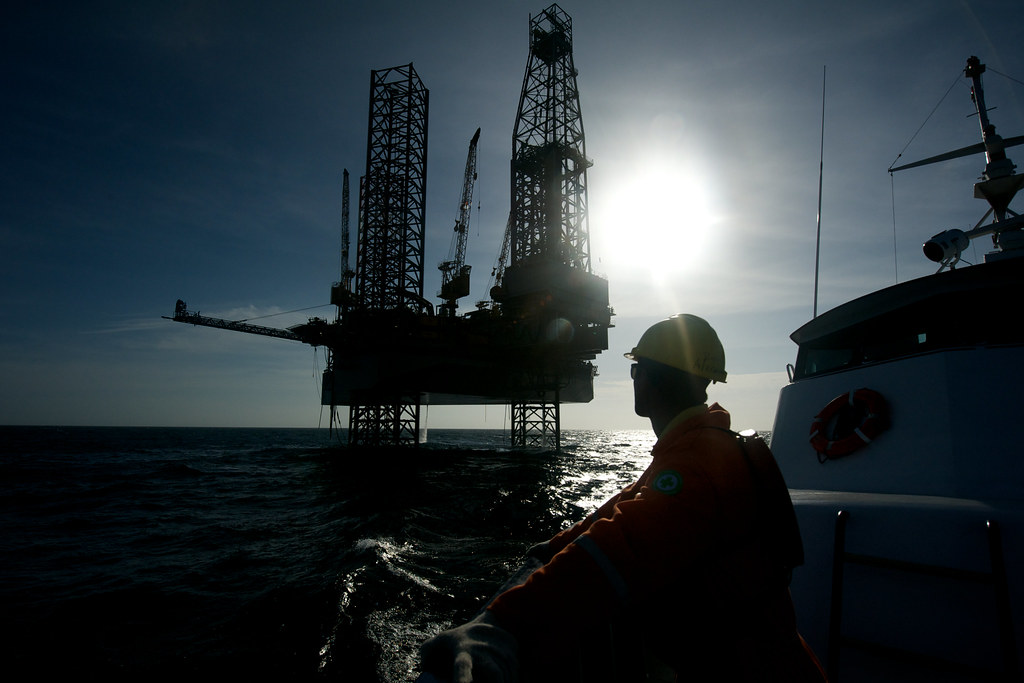 Trump’s Plan To Tap Venezuela’s Vast Oil Reserves Faces Major Legal And Infrastructure Barriers