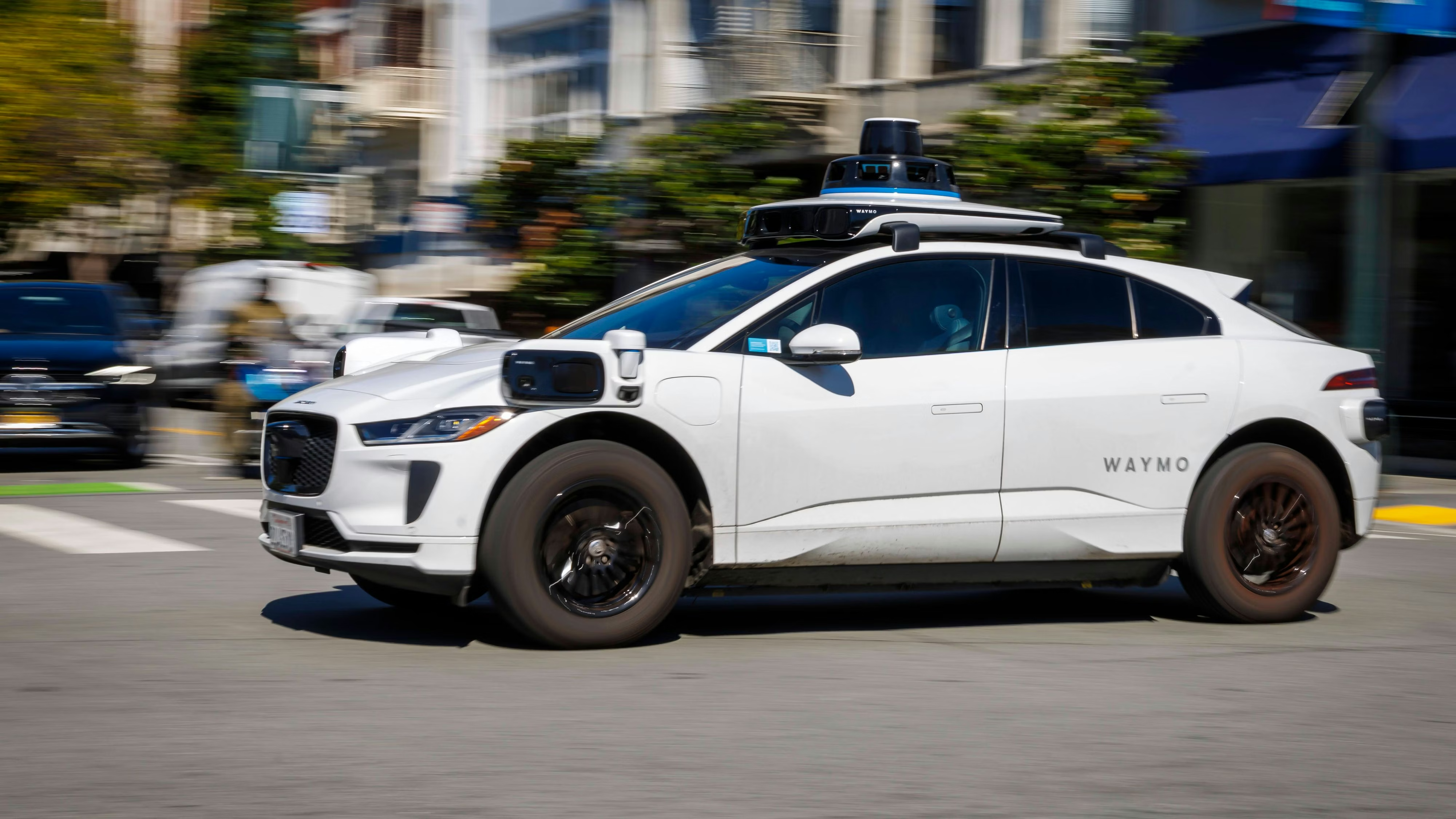 Waymo Gains Approval to Operate Robotaxi Service at San Francisco Airport