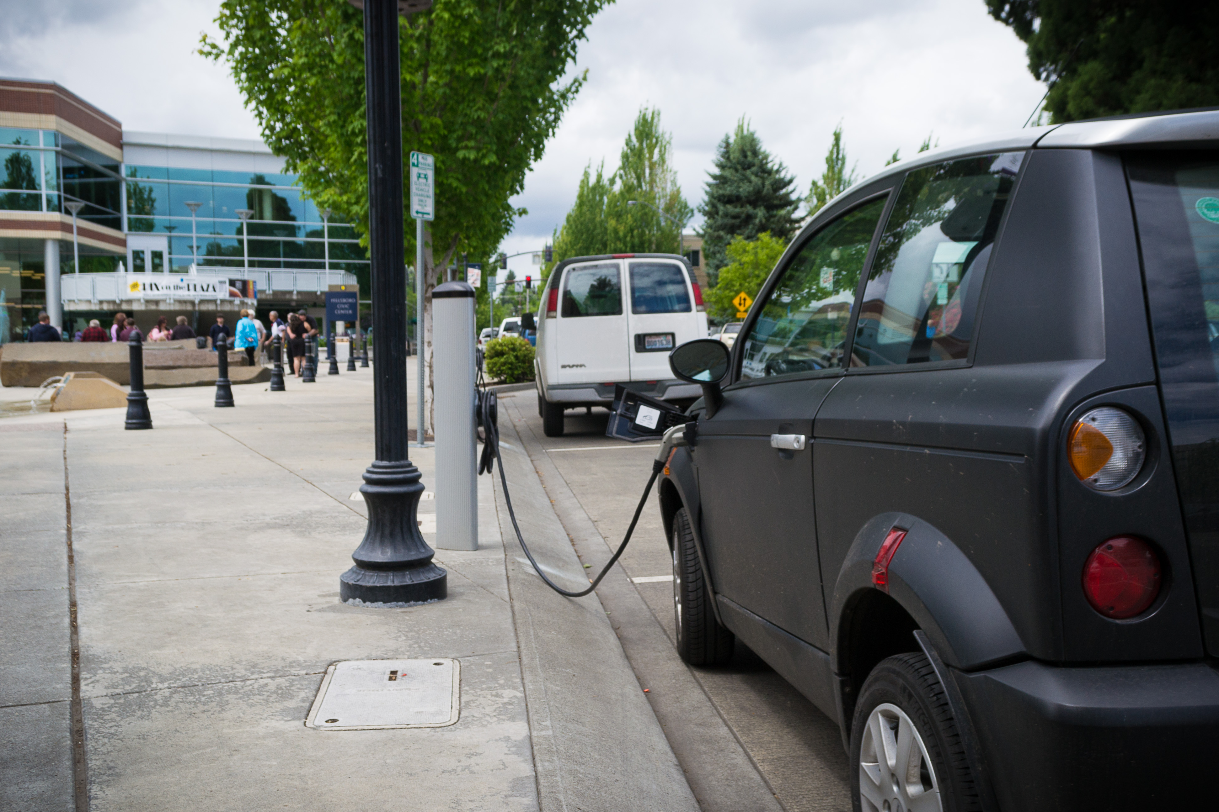 London Ends Congestion Charge Exemption For Electric Vehicles As Fees Rise