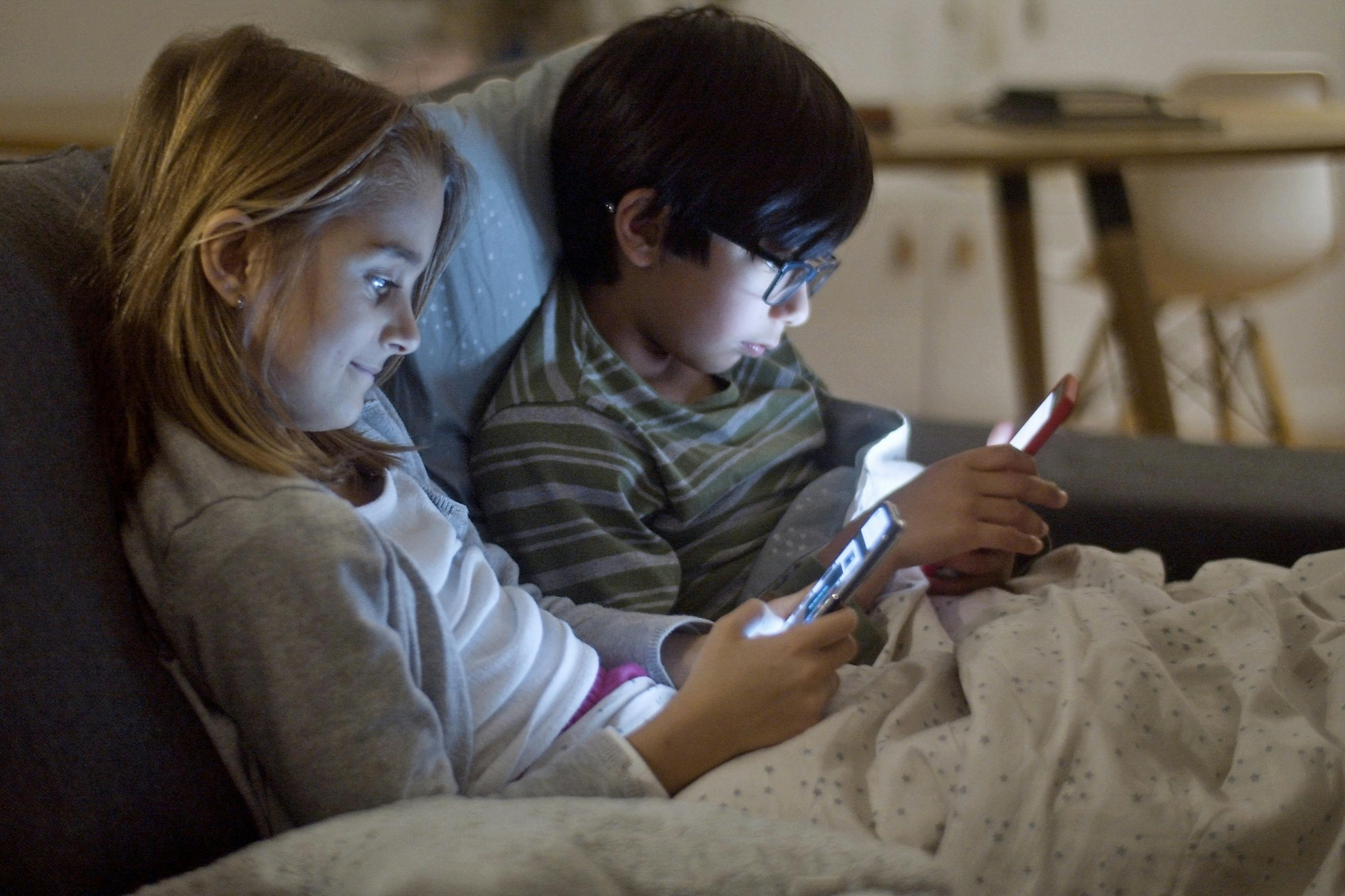 Report Says Children Are Exposed To Online Ads For Weight Loss Drugs And Pills Despite Ban