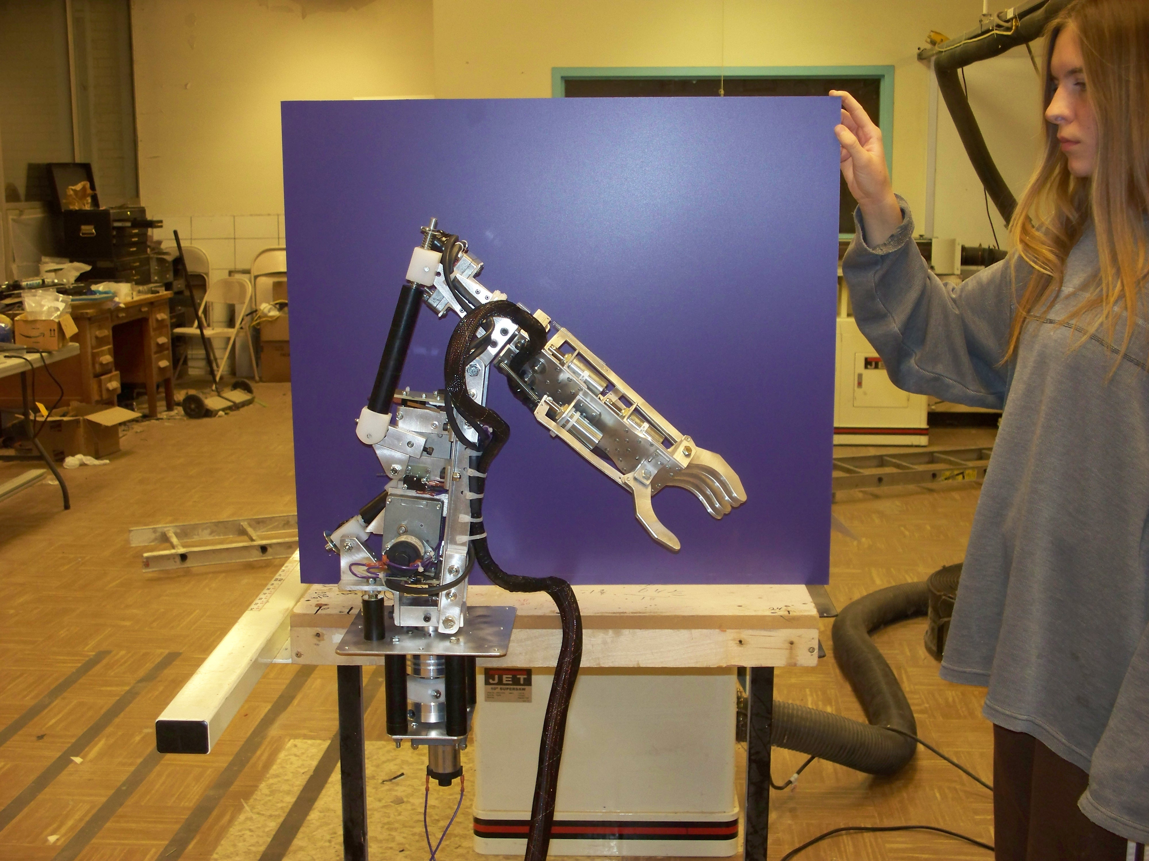 Robot Makers Race To Build Hands That Match Human Dexterity