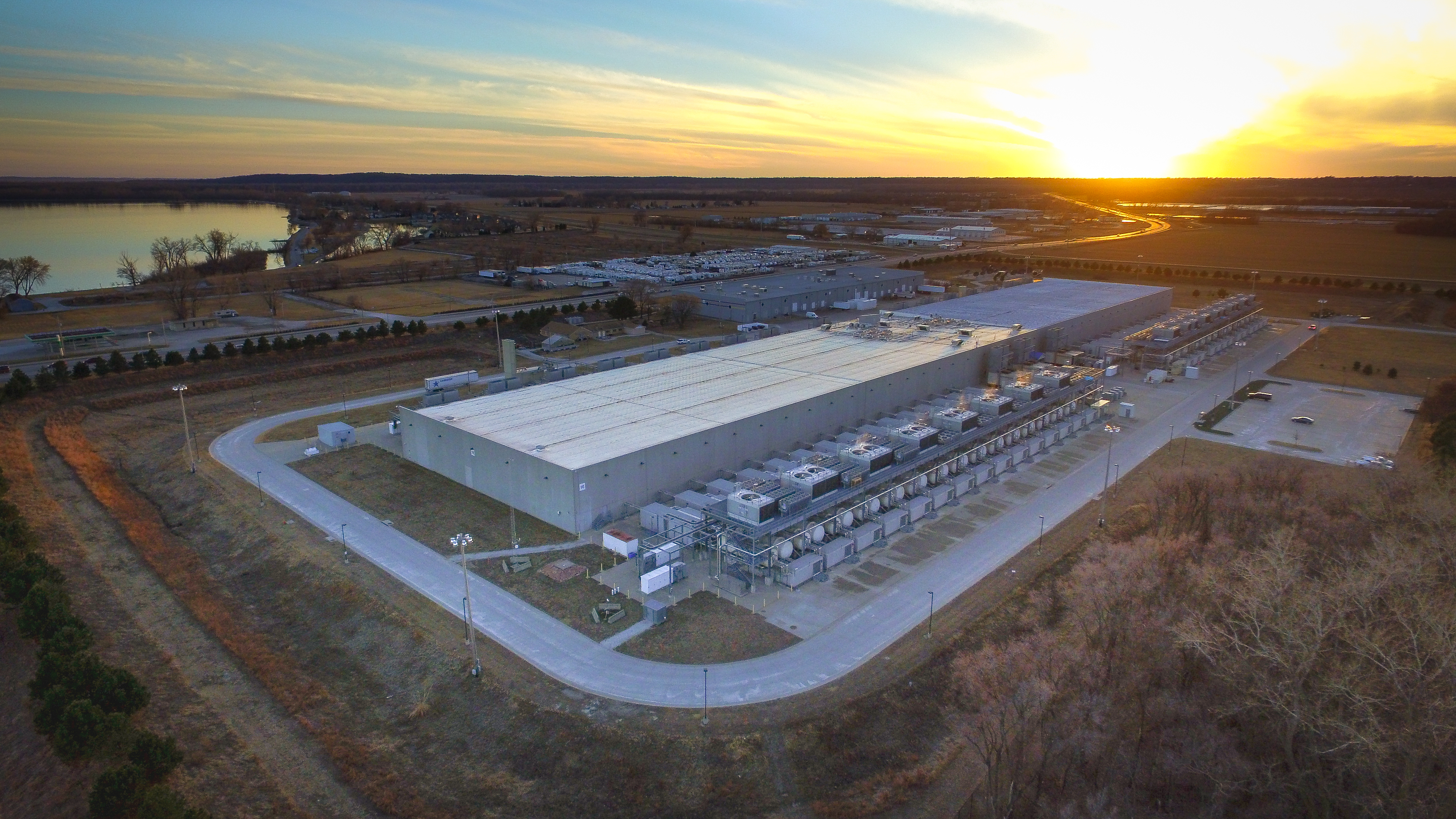 New York Lawmakers Move To Pause Data Center Permits As States Weigh AI Infrastructure Impact