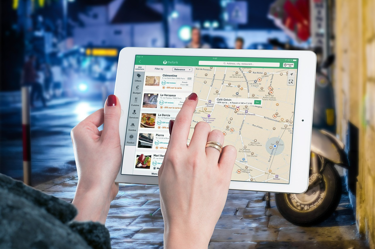 Apple Maps May Introduce Search Ads As Apple Expands Revenue From Navigation App