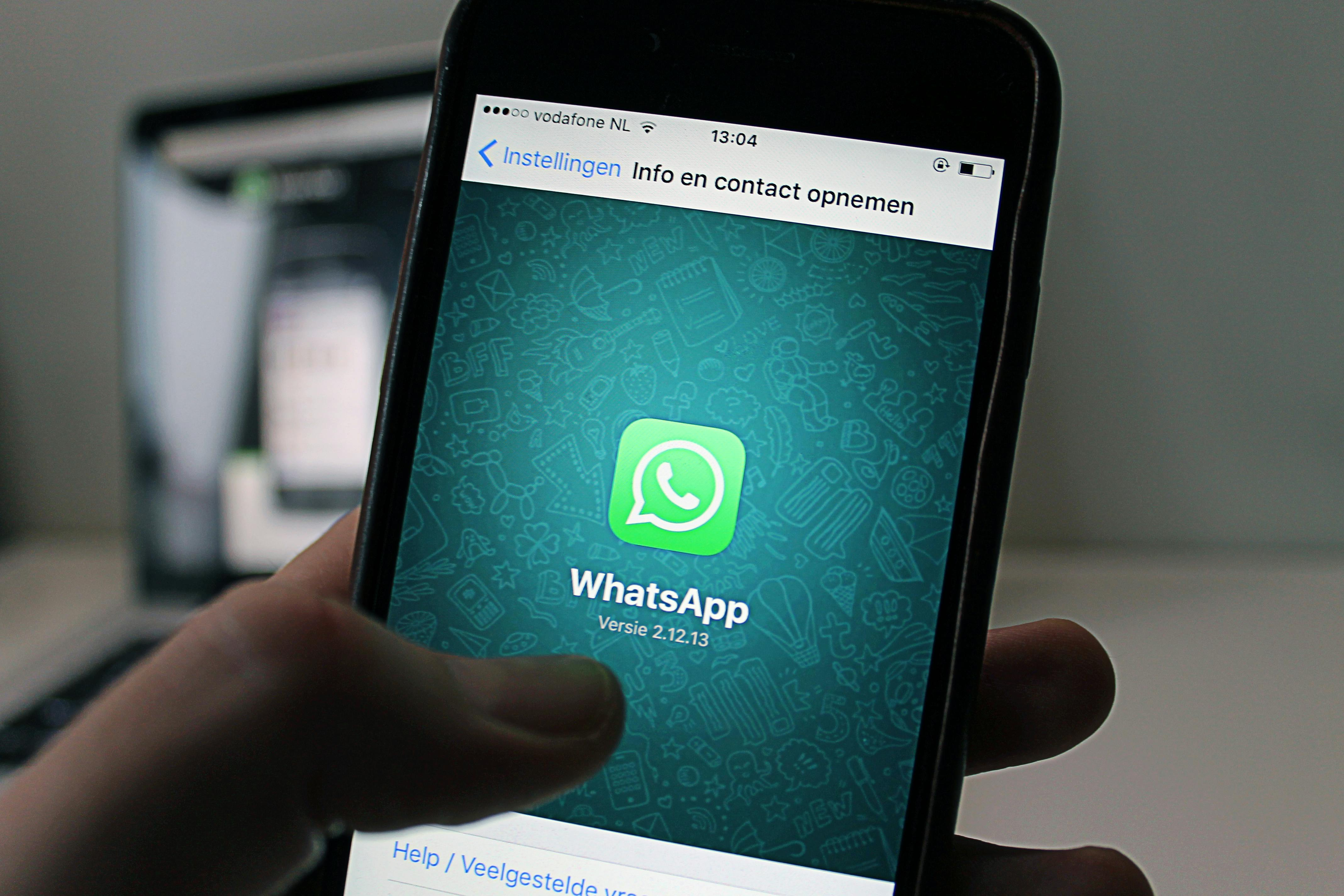 WhatsApp Adds iPad Sign-Ups, In-Car Messaging and PDF Editing