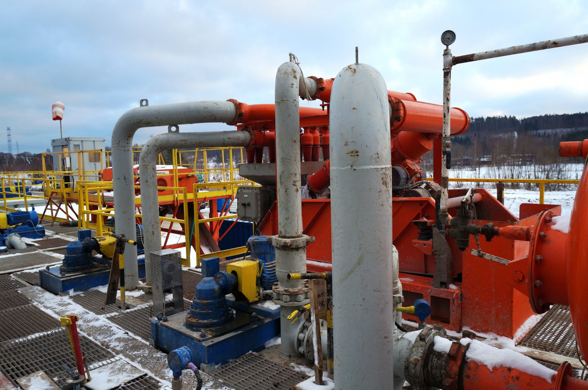 Tech Companies Turn To Natural Gas As AI Data Center Demand Surges