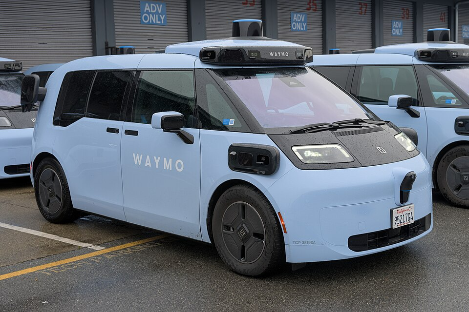 Waymo Expands Into Canada With Toronto Robotaxi Service Planned for 2028